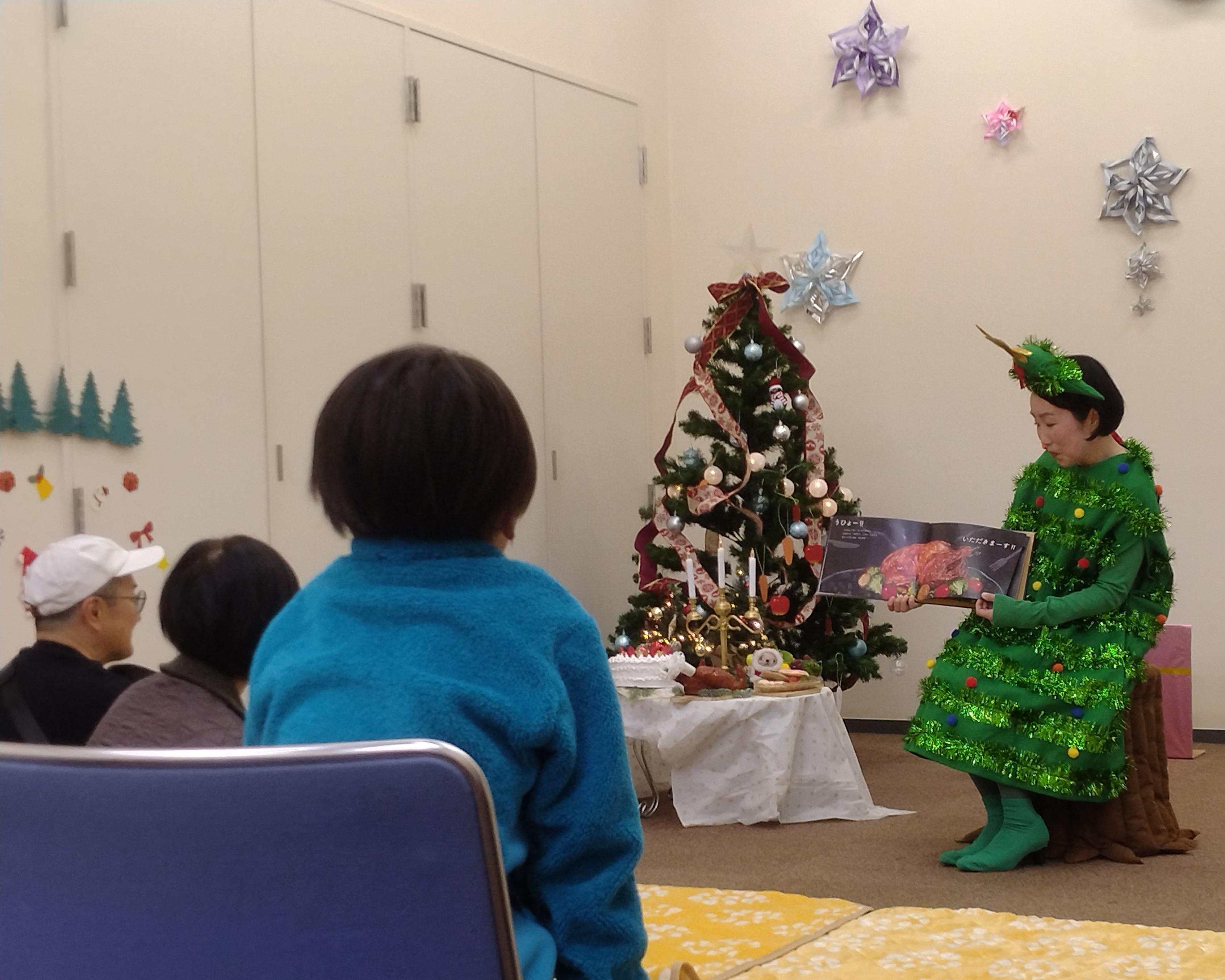 読み聞かせの様子 読み聞かせの様子