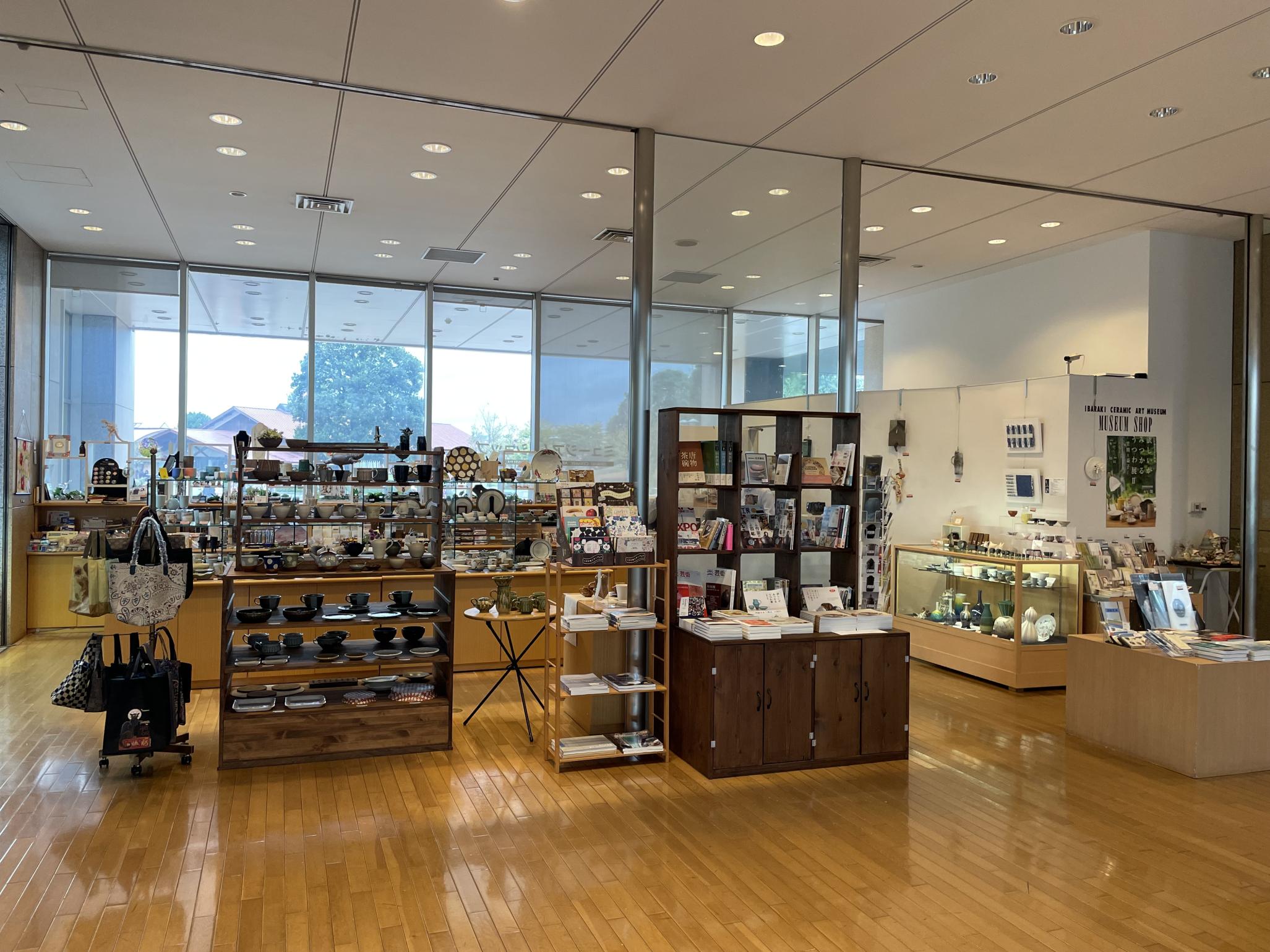 ミュージアムショップ